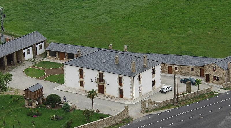 Гостевой дом Casa Grande De Anllo Систальо Экстерьер фото